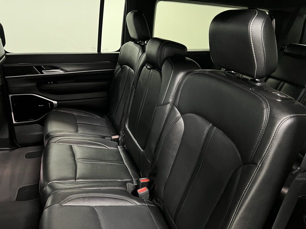 2023 Jeep Wagoneer L Series III Highlands Ranch CO