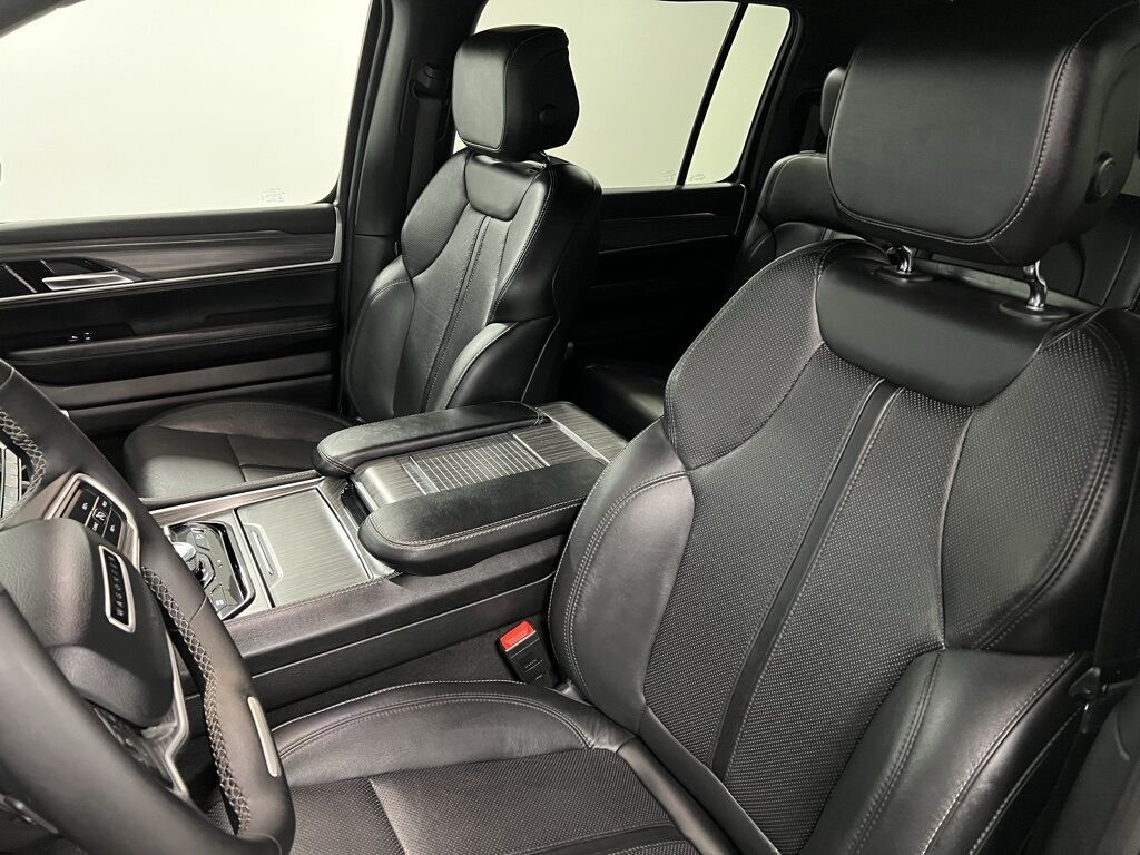 2023 Jeep Wagoneer L Series III Highlands Ranch CO