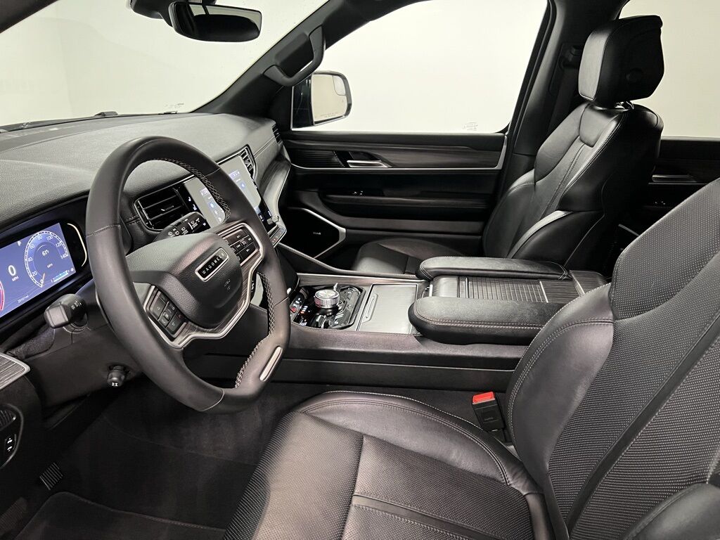 2023 Jeep Wagoneer L Series III Highlands Ranch CO