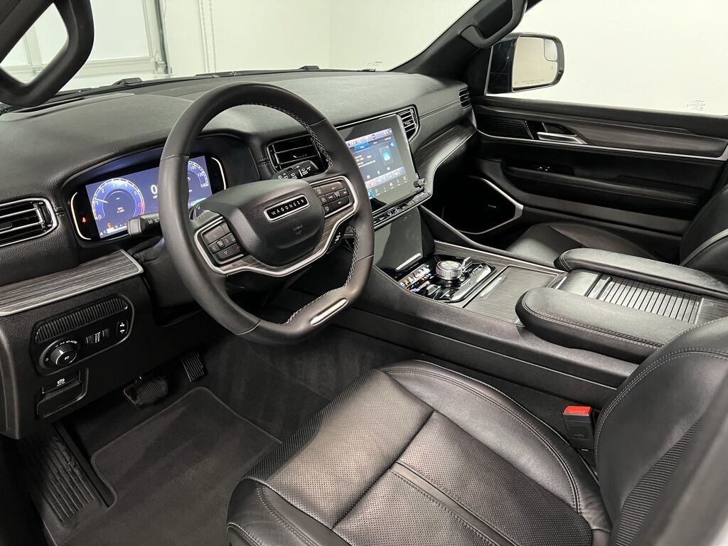 2023 Jeep Wagoneer L Series III Highlands Ranch CO