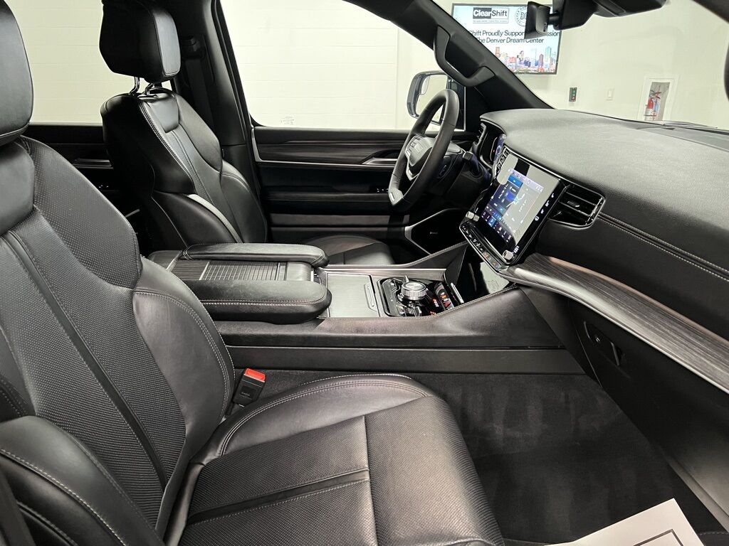 2023 Jeep Wagoneer L Series III Highlands Ranch CO