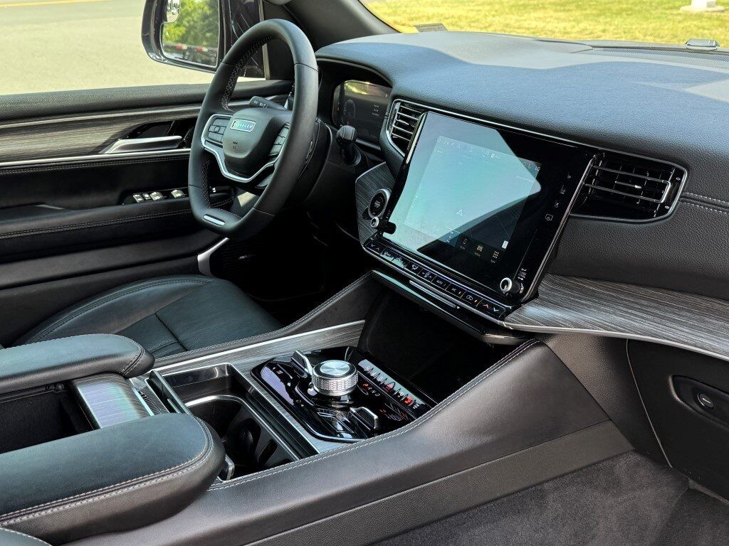 2023 Jeep Wagoneer L Series III Chantilly VA