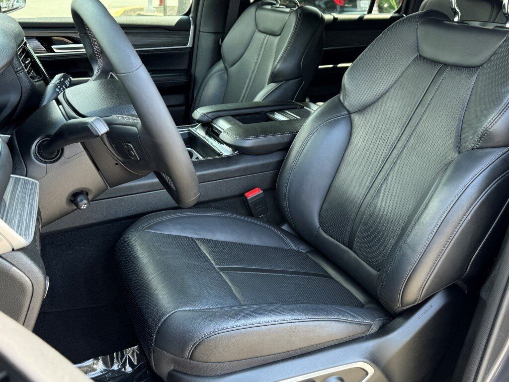2023 Jeep Wagoneer L Series III Chantilly VA