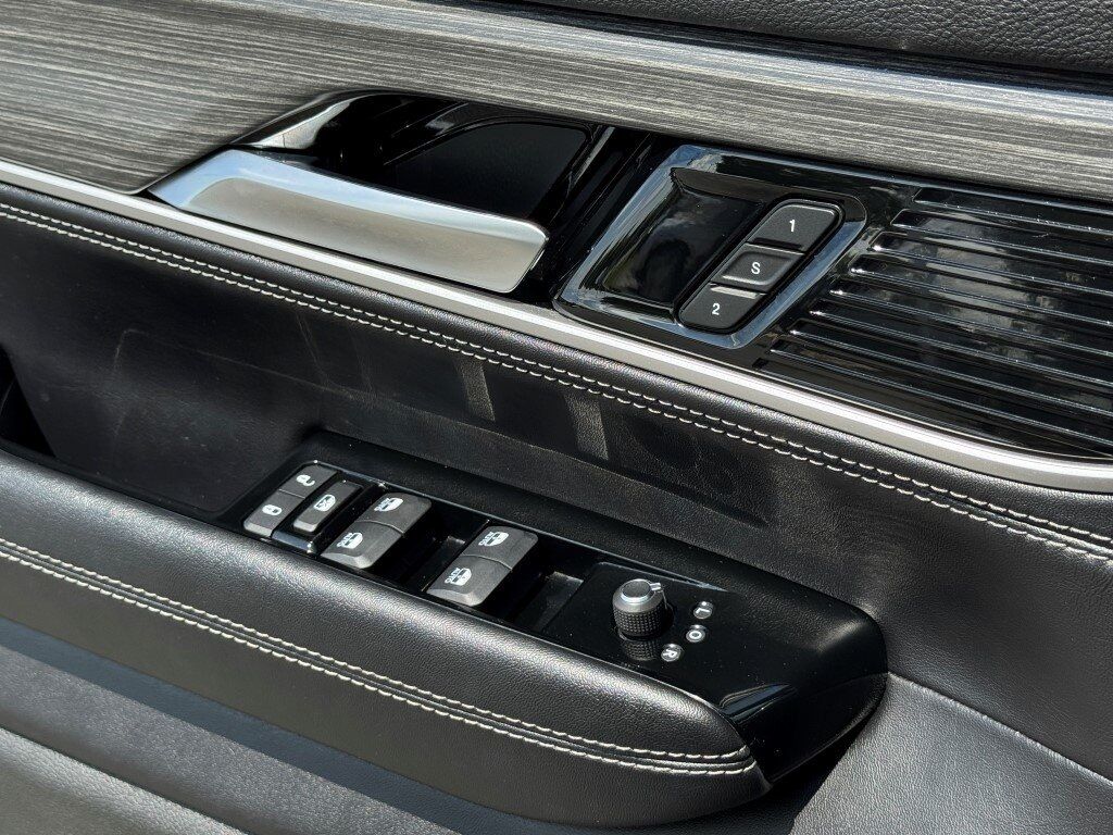 2023 Jeep Wagoneer L Series III Chantilly VA