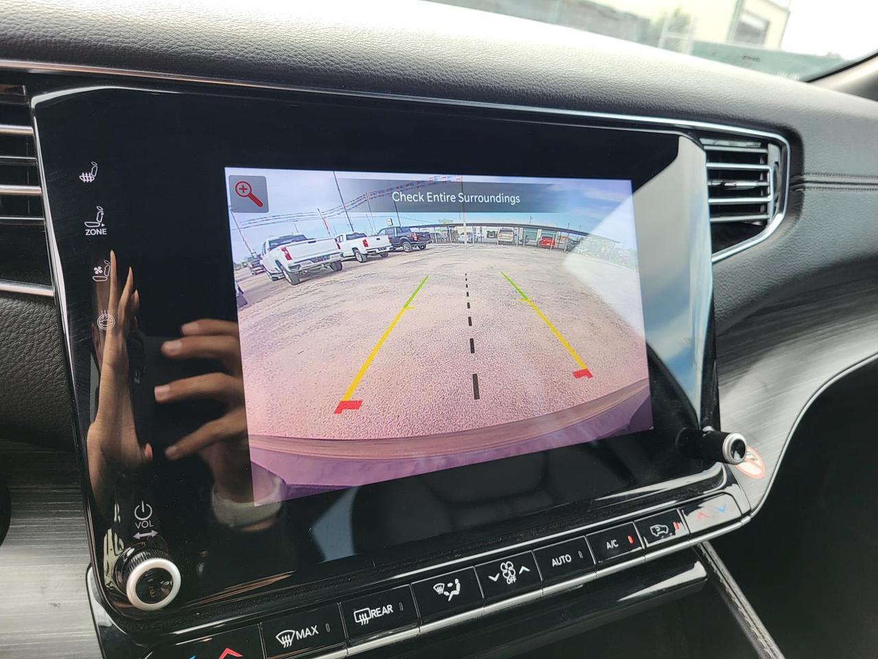 2023 Jeep Wagoneer Series II 4x2 Beeville TX