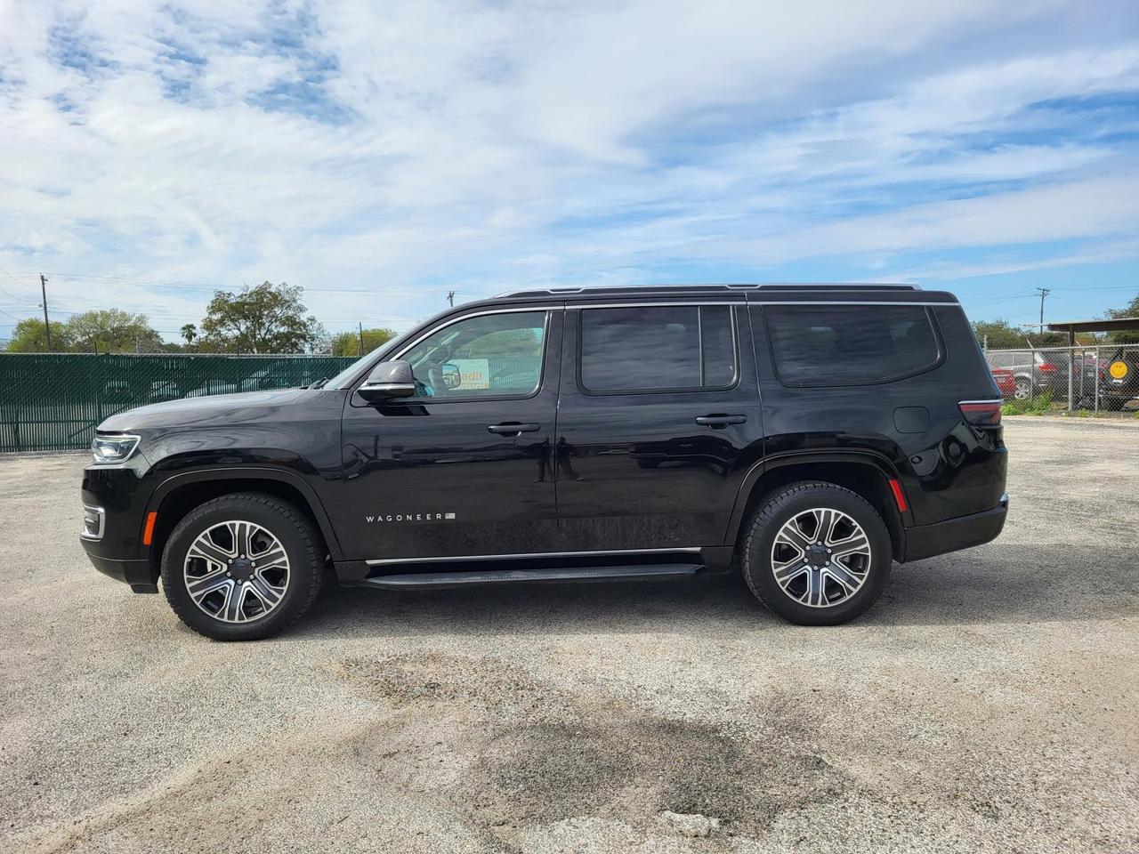 2023 Jeep Wagoneer Series II 4x2 Beeville TX