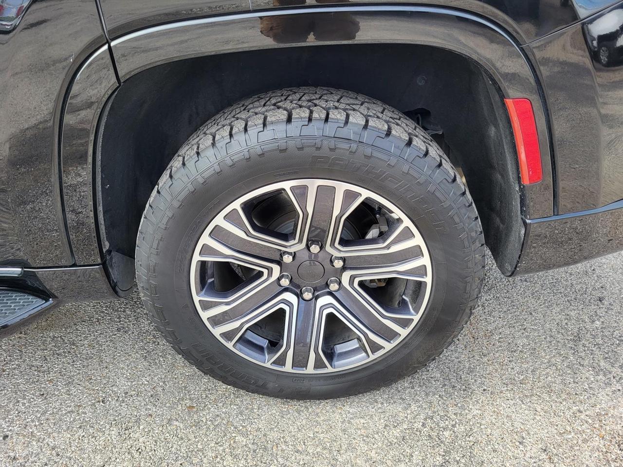 2023 Jeep Wagoneer Series II 4x2 Beeville TX