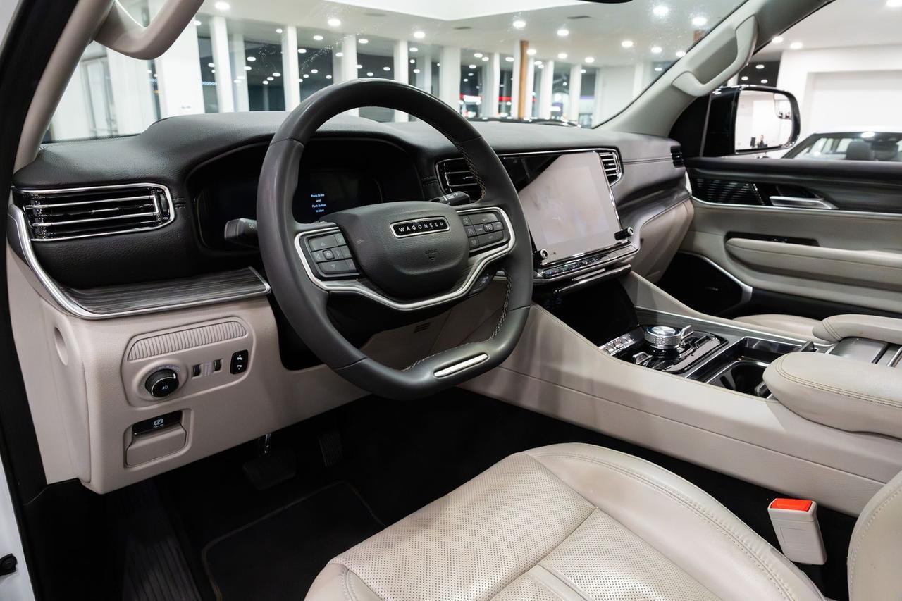 2023 Jeep Wagoneer Series II Gladstone OR