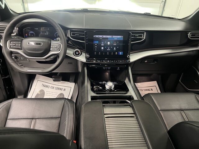 2023 Jeep Wagoneer Series II Highlands Ranch CO