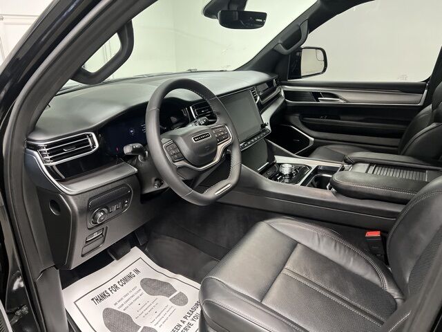 2023 Jeep Wagoneer Series II Highlands Ranch CO