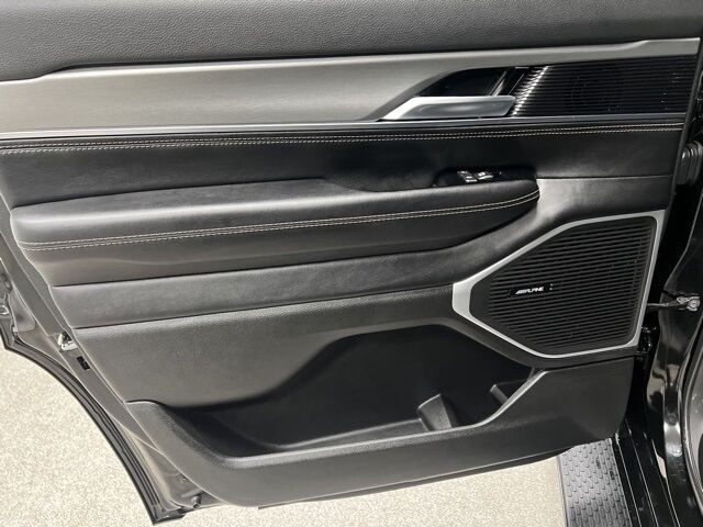 2023 Jeep Wagoneer Series II Highlands Ranch CO