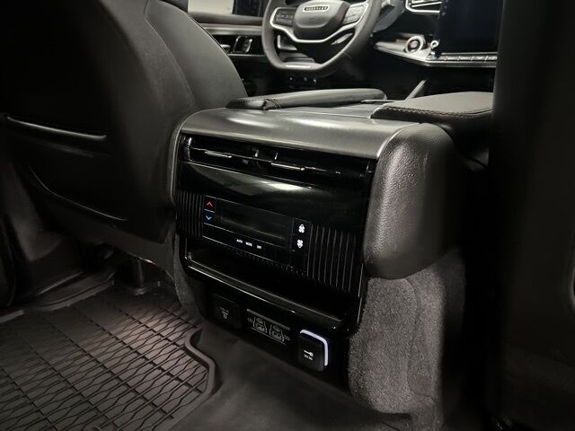 2023 Jeep Wagoneer Series II Highlands Ranch CO