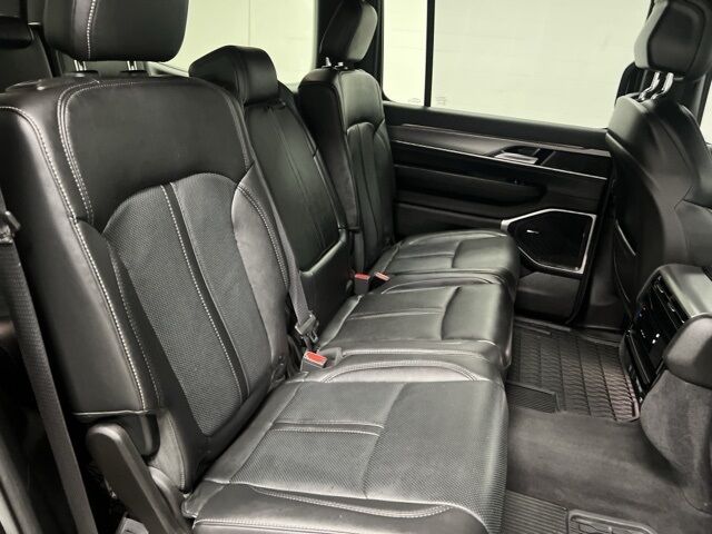 2023 Jeep Wagoneer Series II Highlands Ranch CO