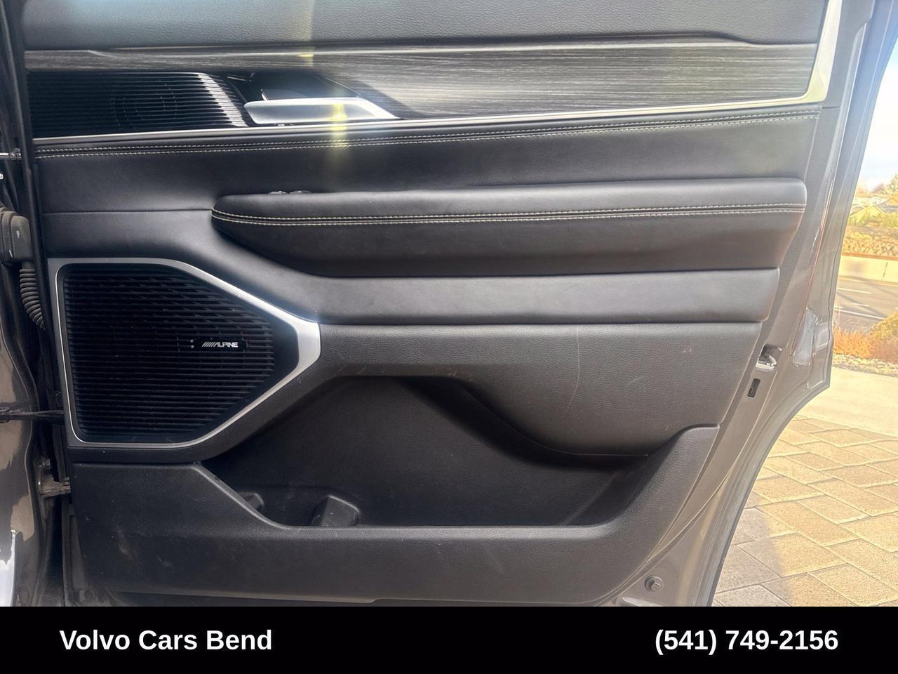 2023 Jeep Wagoneer Series II Bend OR