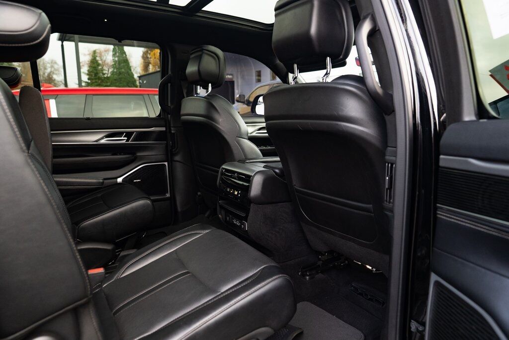 2023 Jeep Wagoneer Series II Milwaukie OR