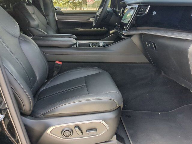 2023 Jeep Wagoneer Series II