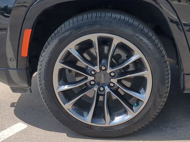 2023 Jeep Wagoneer Series II