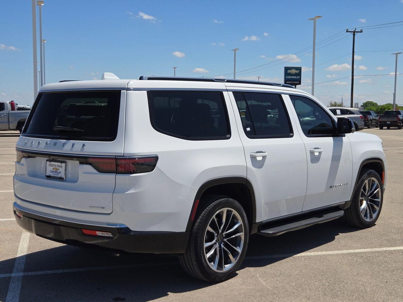 2023 Jeep Wagoneer Series II