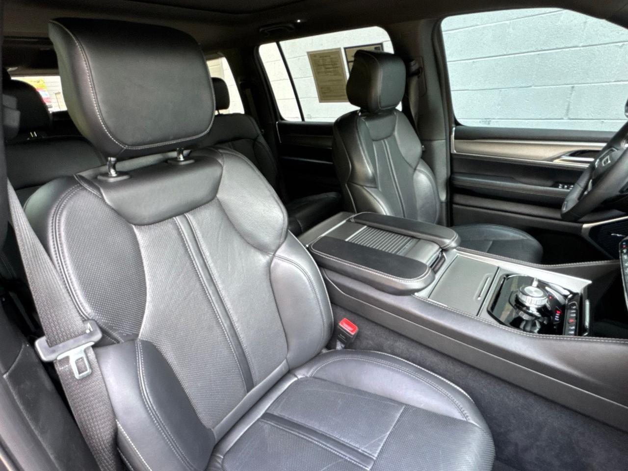2023 Jeep Wagoneer Series II Warrenton VA