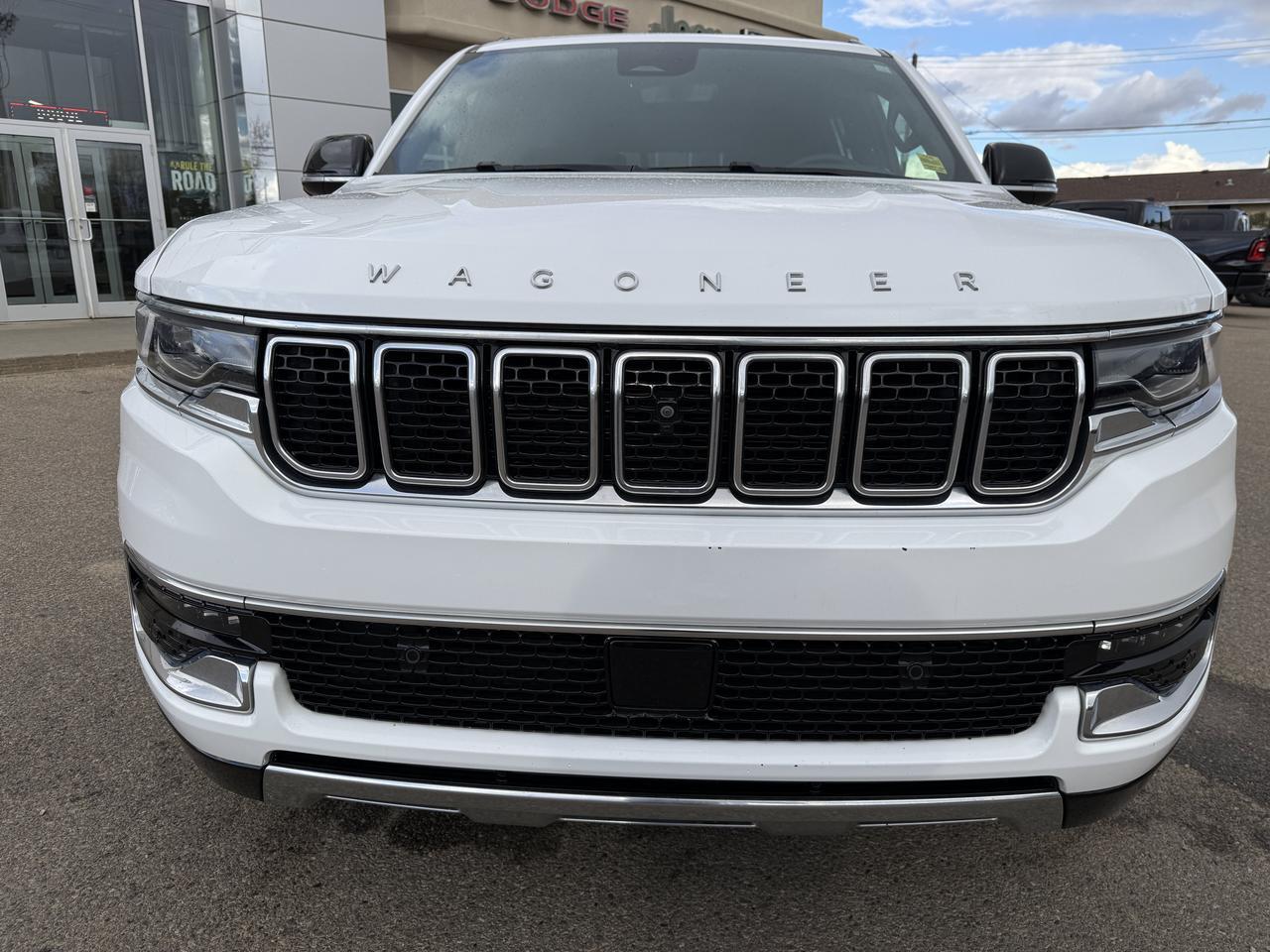 2023 Jeep Wagoneer Series III 4x4 | 3L Hurricane | Nappa Leather | NAV | 3rd Row Seating | Power Liftgate Redwater AB