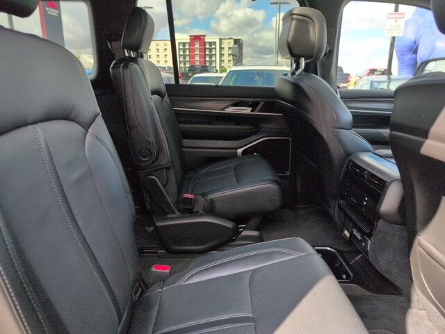 2023 Jeep Wagoneer Series III Grande Prairie AB