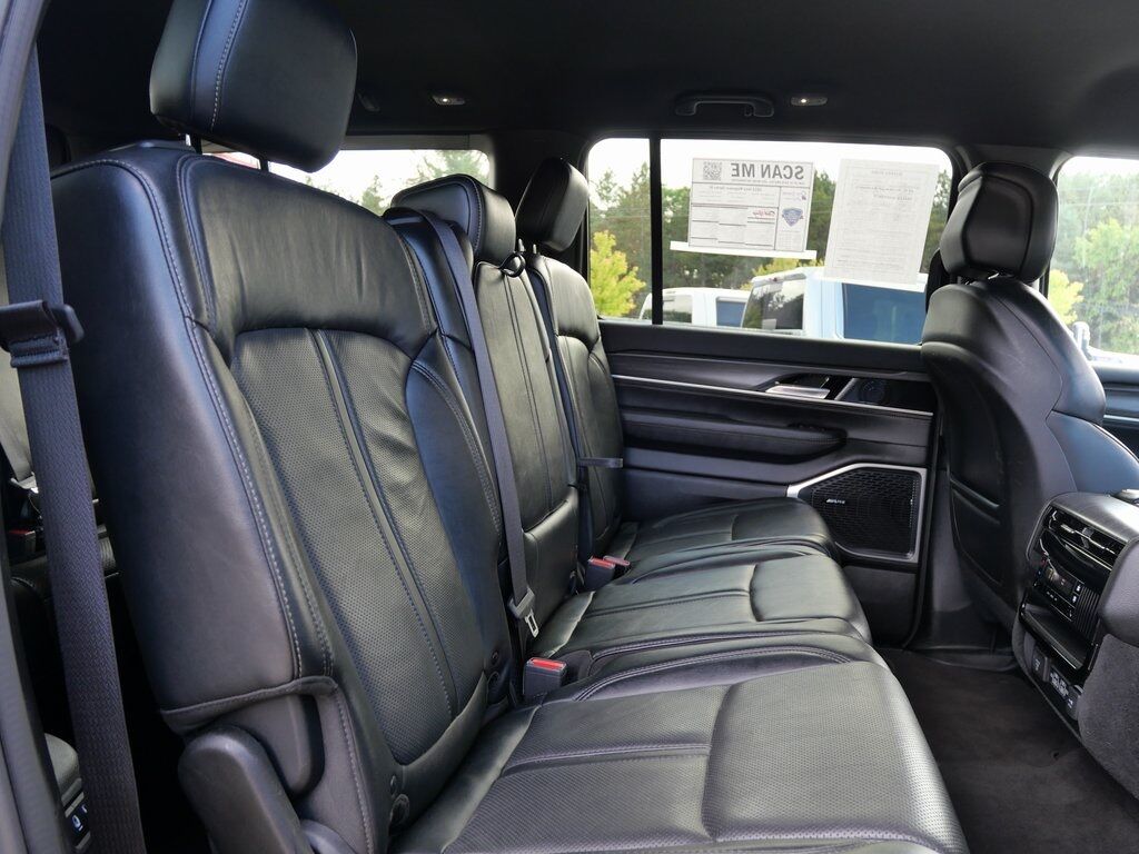2023 Jeep Wagoneer Series III Mt Pleasant MI