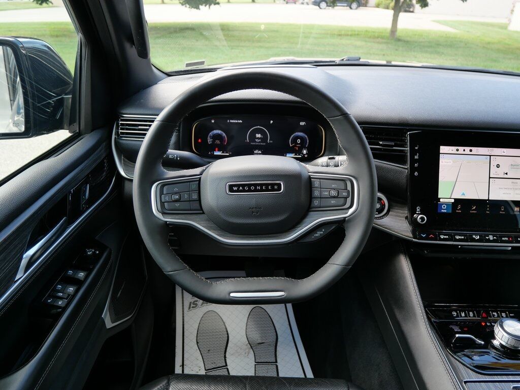 2023 Jeep Wagoneer Series III Mt Pleasant MI
