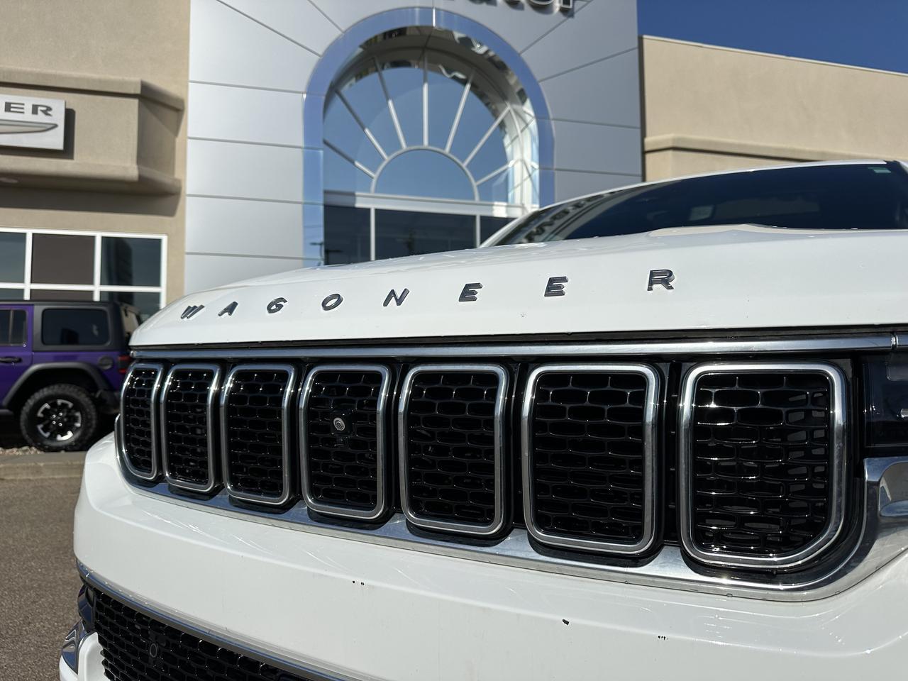 2023 Jeep Wagoneer Series III Redwater AB