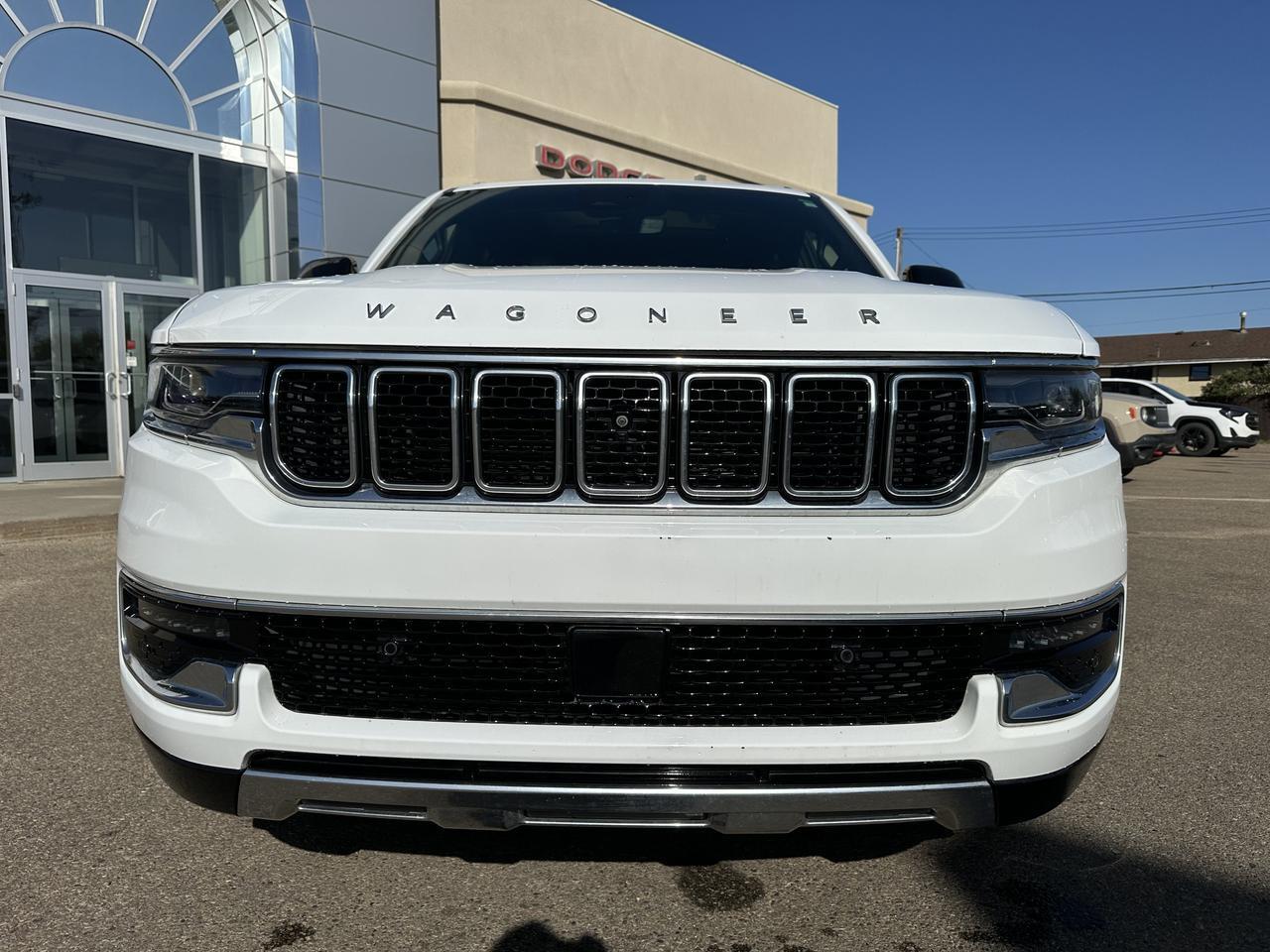 2023 Jeep Wagoneer Series III Redwater AB