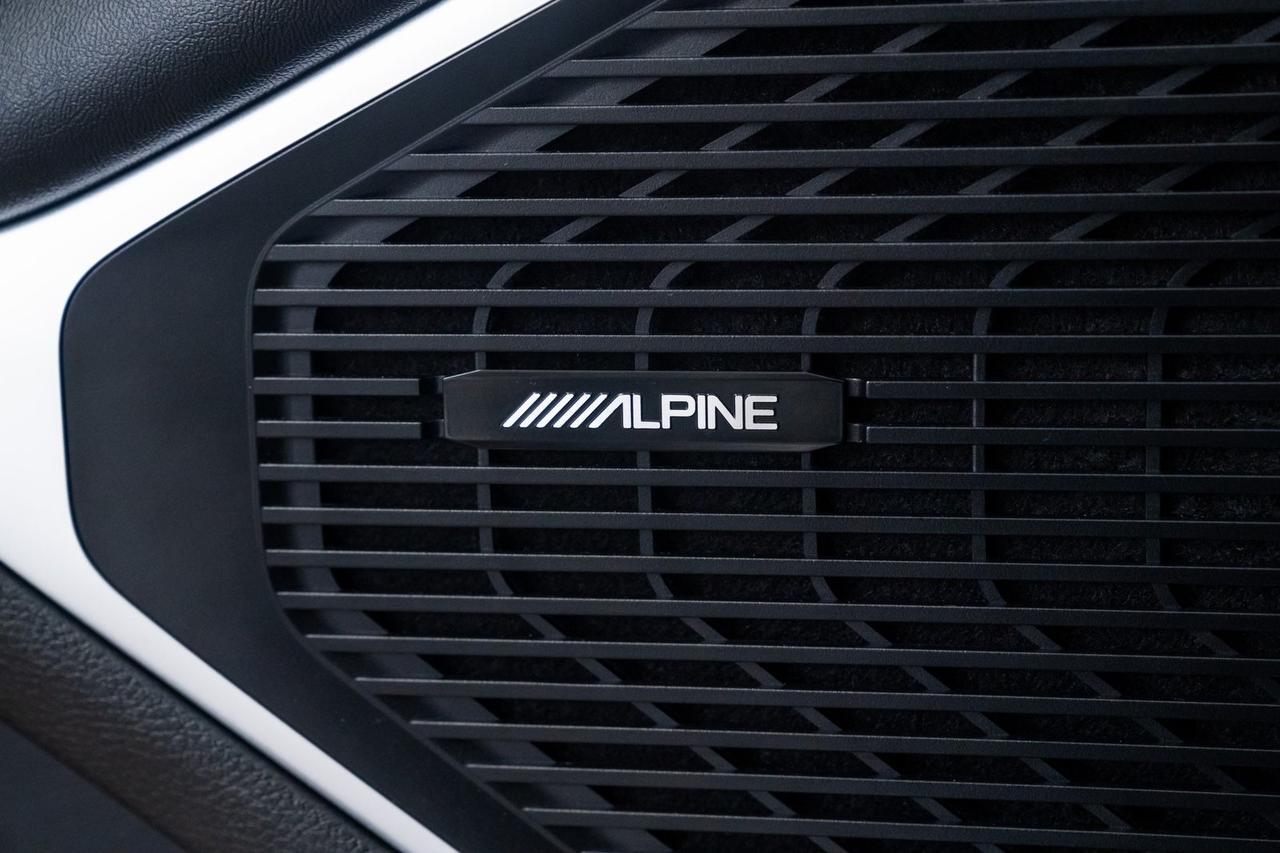 2023 Jeep Wagoneer Series III Vented Seats Quick Order Package 25N Portland OR