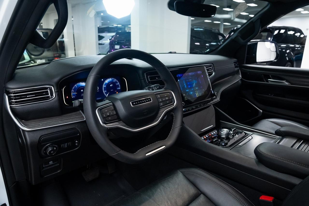 2023 Jeep Wagoneer Series III Vented Seats Quick Order Package 25N Portland OR