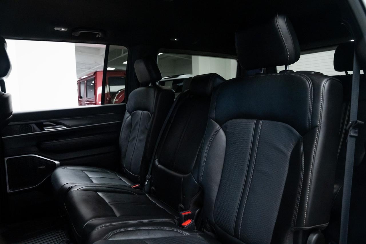 2023 Jeep Wagoneer Series III Vented Seats Quick Order Package 25N Portland OR