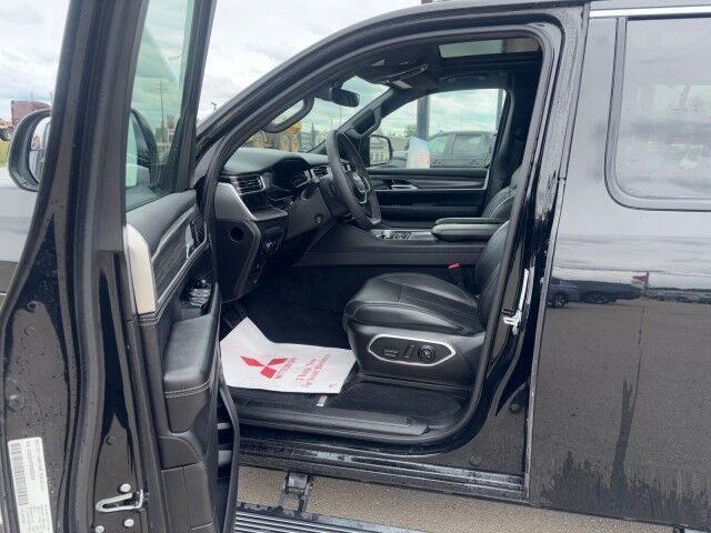 2023 Jeep Wagoneer Series III Whitecourt AB
