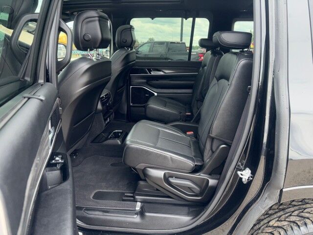 2023 Jeep Wagoneer Series III Whitecourt AB