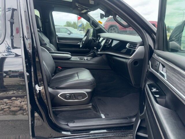 2023 Jeep Wagoneer Series III Whitecourt AB