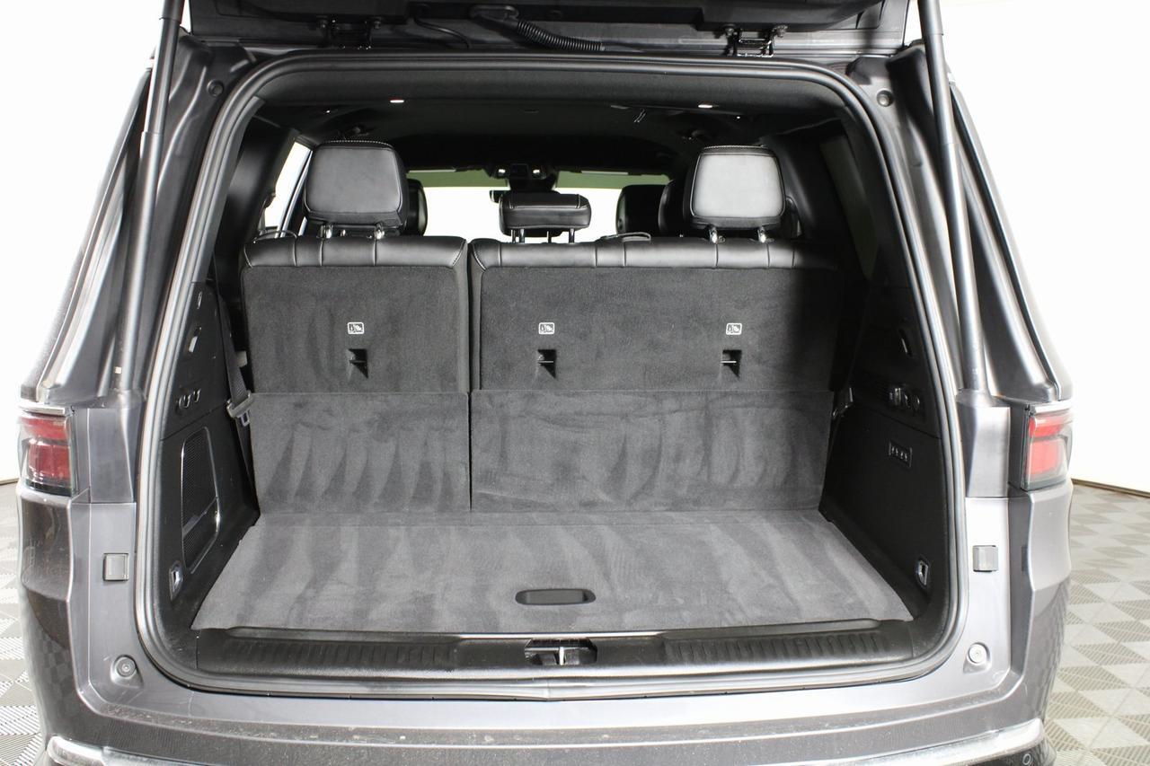 2023 Jeep Wagoneer Series III Ashland VA