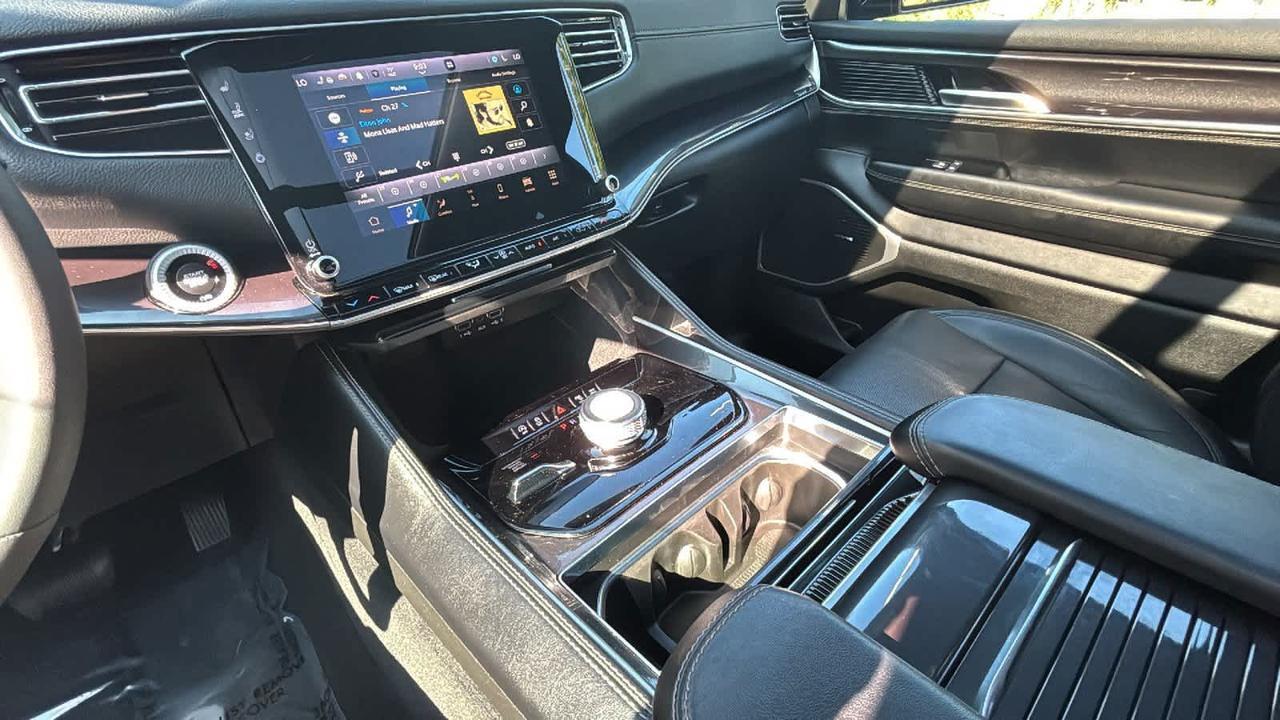 2023 Jeep Wagoneer Hudson MA