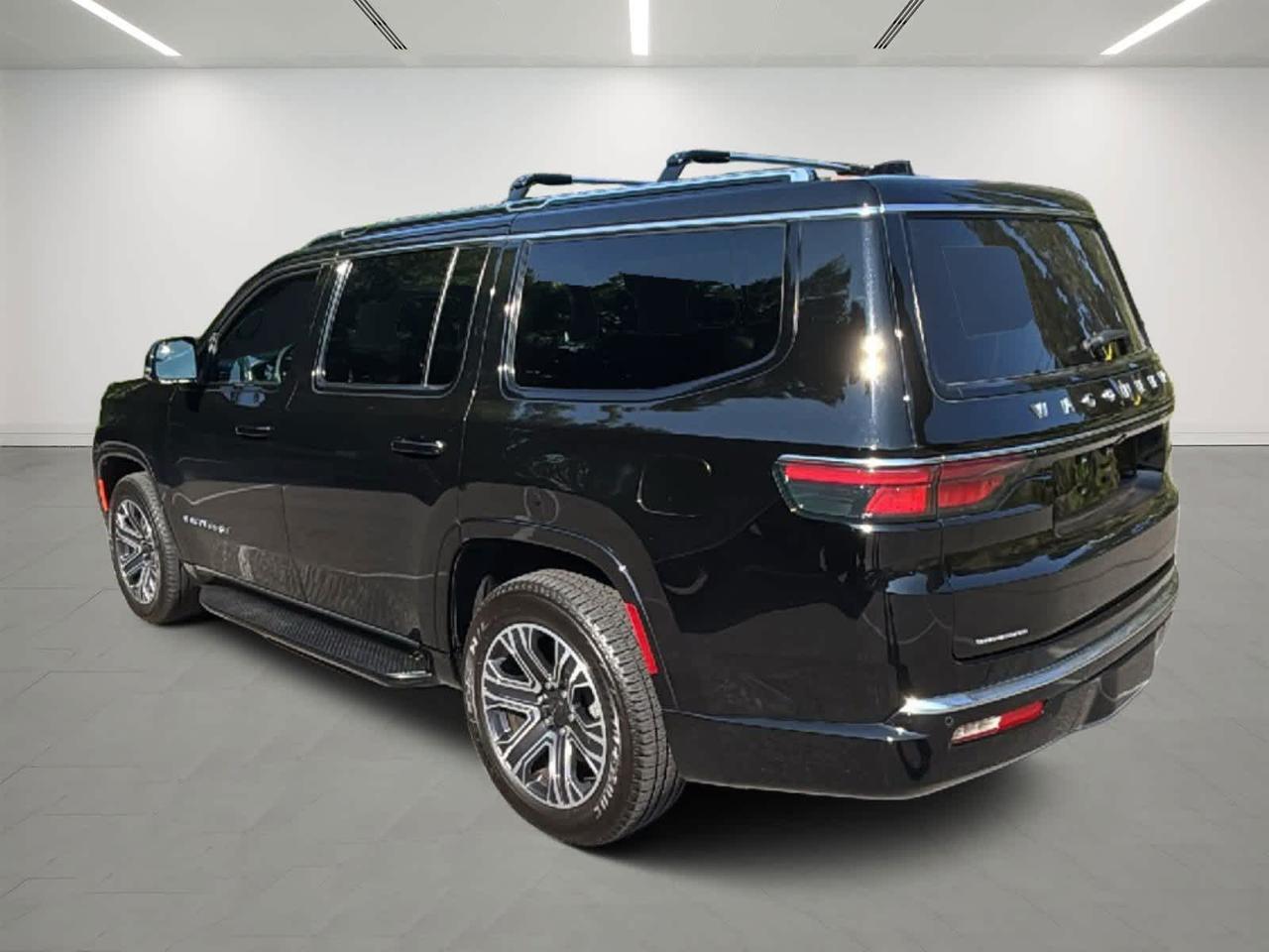 2023 Jeep Wagoneer Hudson MA