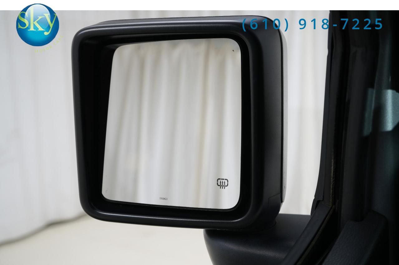 2023 Jeep Wrangler 4 Door 4WD Willys Xtreme Recon Sky One-Touch Power Top West Chester PA