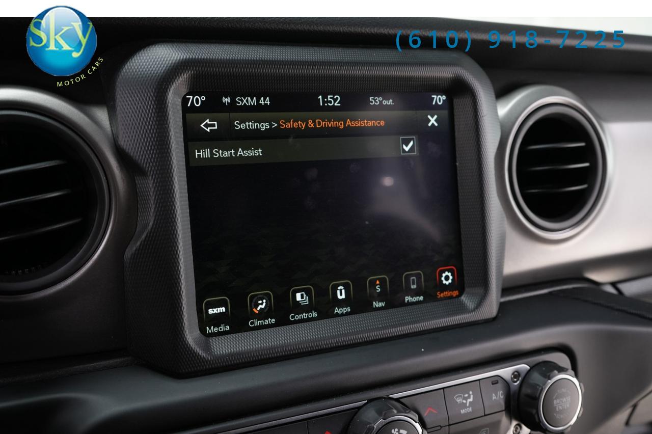 2023 Jeep Wrangler 4 Door 4WD Willys Xtreme Recon Sky One-Touch Power Top West Chester PA