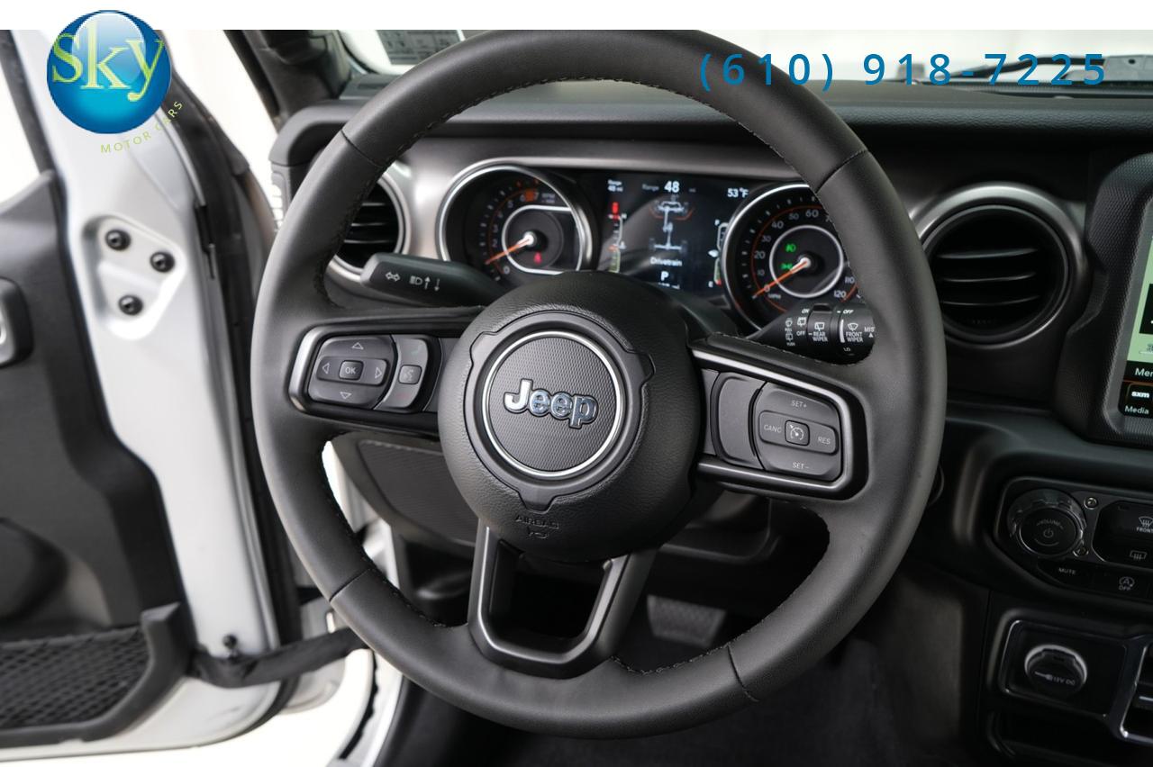 2023 Jeep Wrangler 4 Door 4WD Willys Xtreme Recon Sky One-Touch Power Top West Chester PA