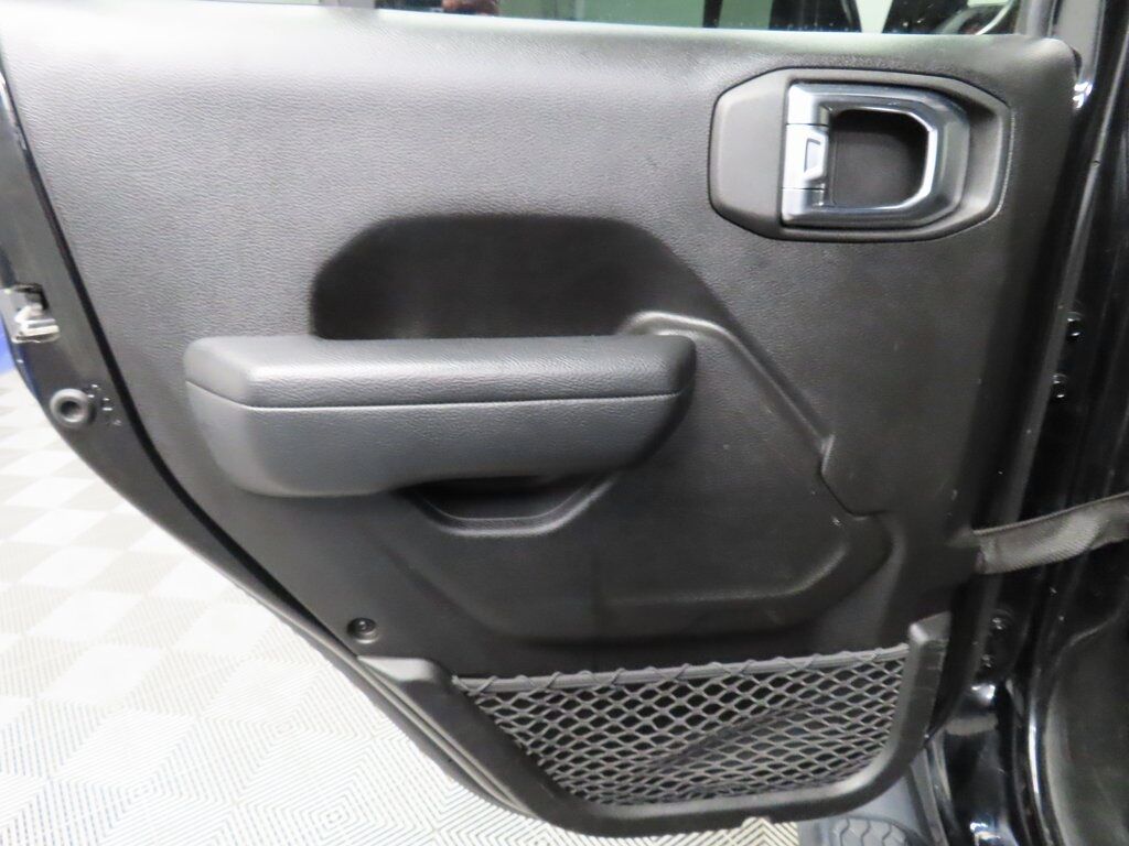 2023 Jeep Wrangler 4x4 Rubicon Fond du Lac WI