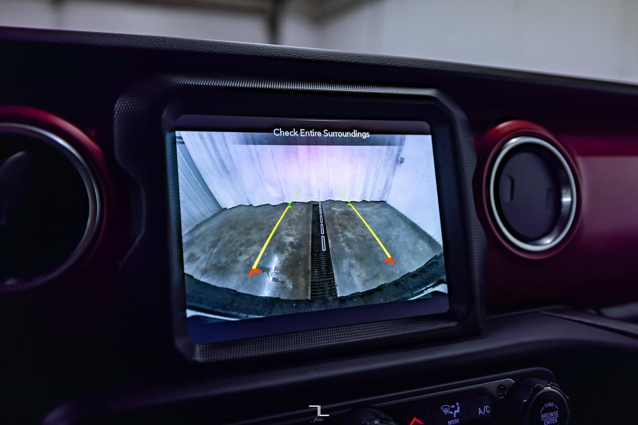 2023 Jeep Wrangler 4x4 Rubicon Nav BCam Red Deer AB