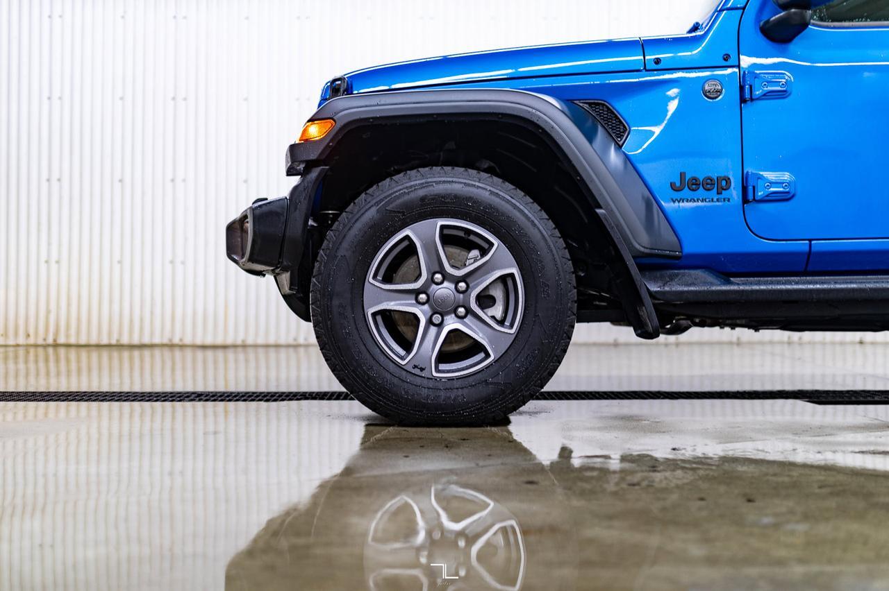 2023 Jeep Wrangler 4x4 Sport S Nav BCam Red Deer AB