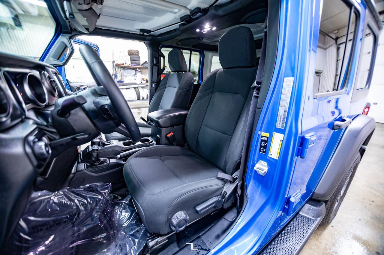 2023 Jeep Wrangler 4x4 Sport S Nav BCam Red Deer AB