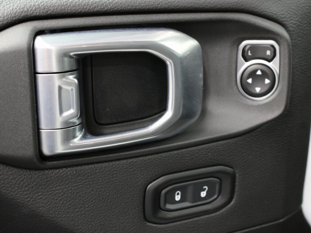 2023 Jeep Wrangler 4x4 Unlimited High Altitude Fond du Lac WI