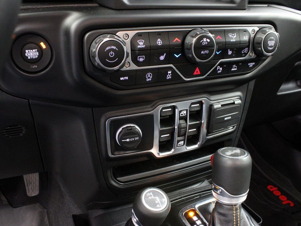 2023 Jeep Wrangler 4x4 Unlimited High Altitude Fond du Lac WI