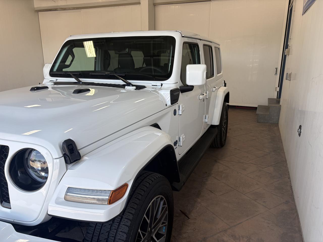 2023 Jeep Wrangler 4xe High Altitude 4X4 *HYBRID* Listowel ON