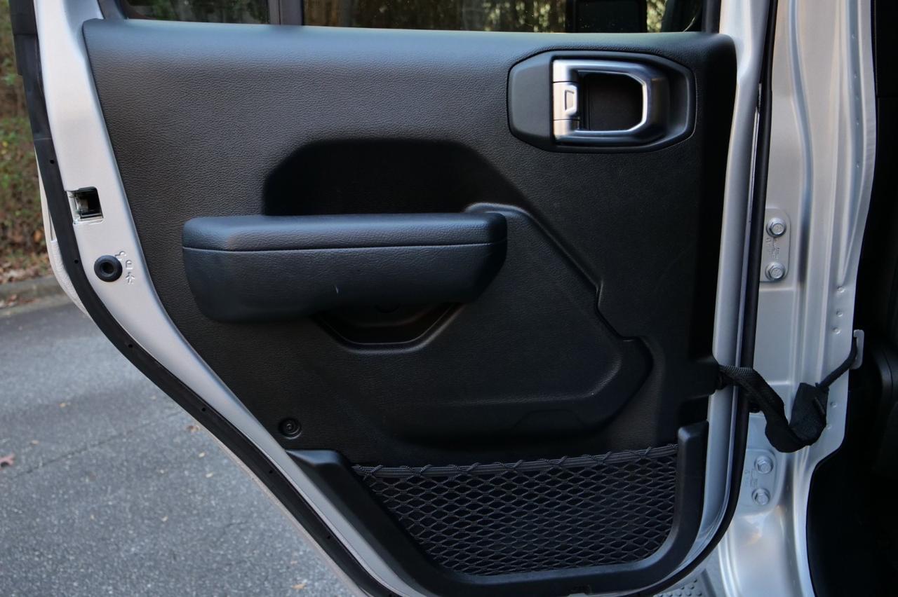 2023 Jeep Wrangler 4xe Rubicon 4X4 / Sky One Roof / Heated Seats! Lincolnton NC