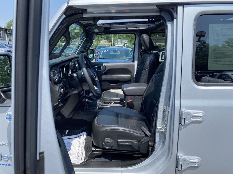2023 Jeep Wrangler 4xe Sahara Bristol  PA